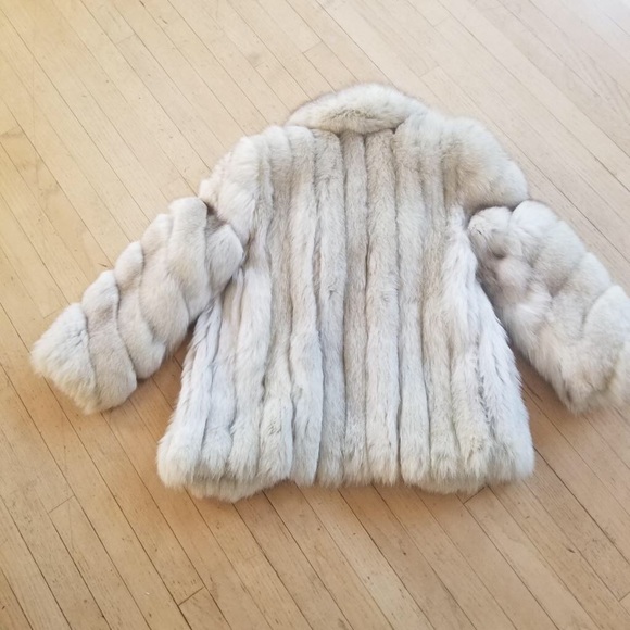 Saga Fox fur coat - Picture 4 of 7